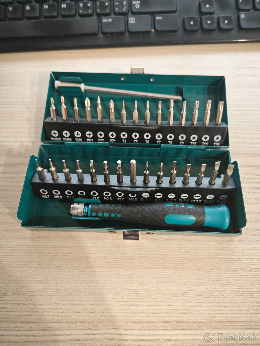 Náradie minišrubovák s bity a ráčna - 2