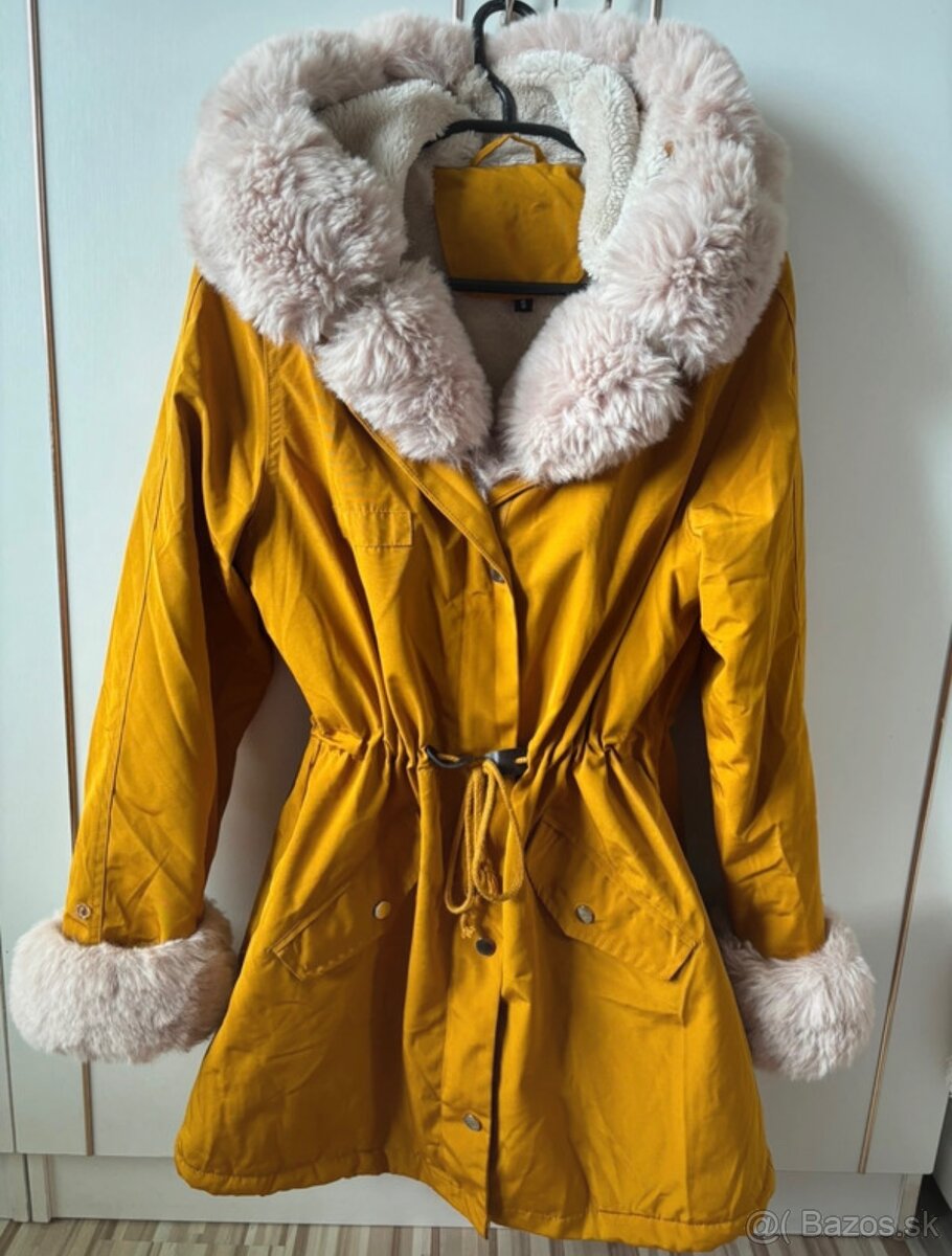 Dámska štýlová zimná bunda. - 2