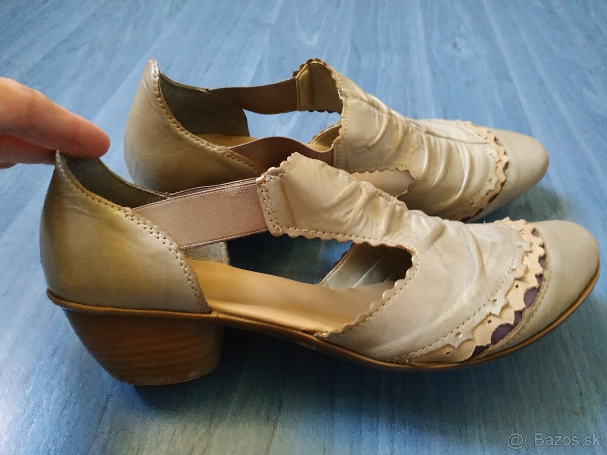 Dámske topánky Rieker - 2