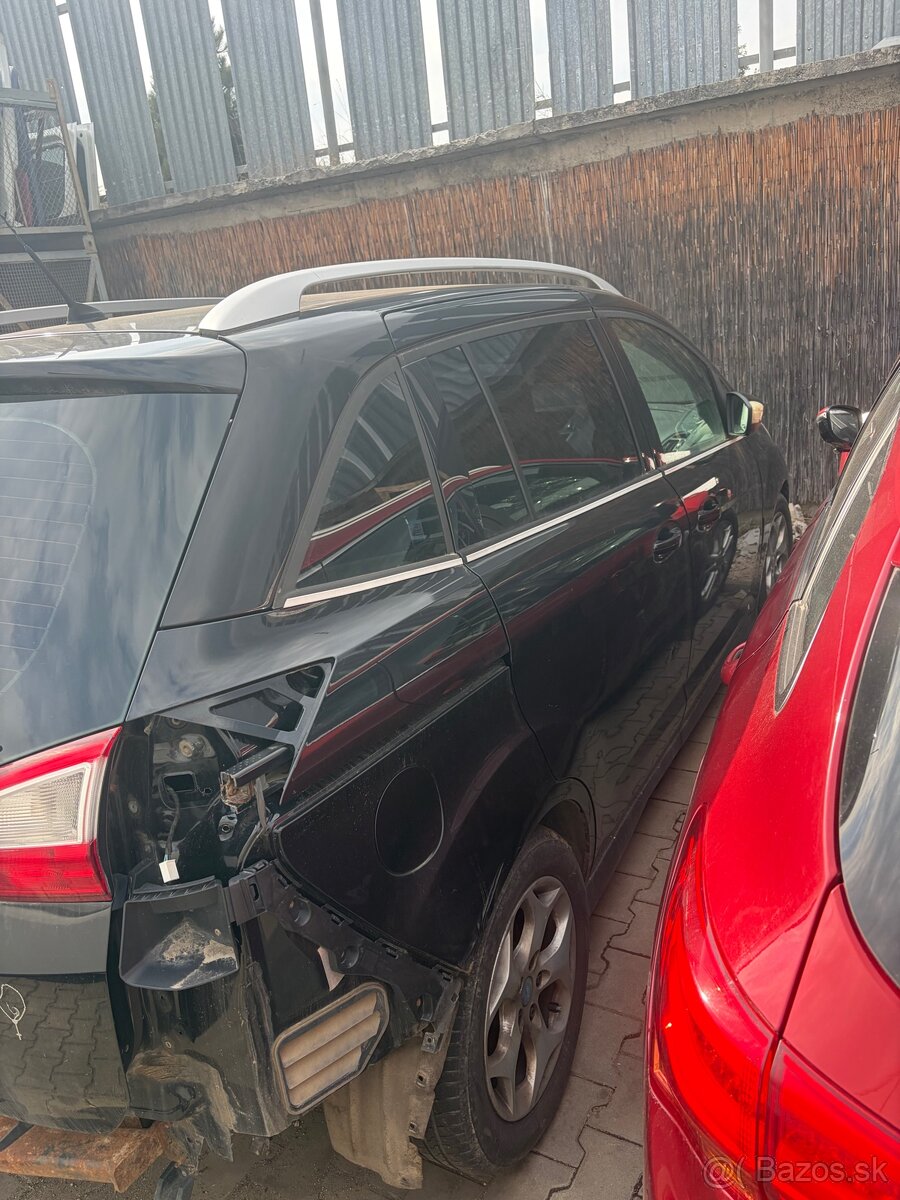 Rozpredam Ford Cmax - 2