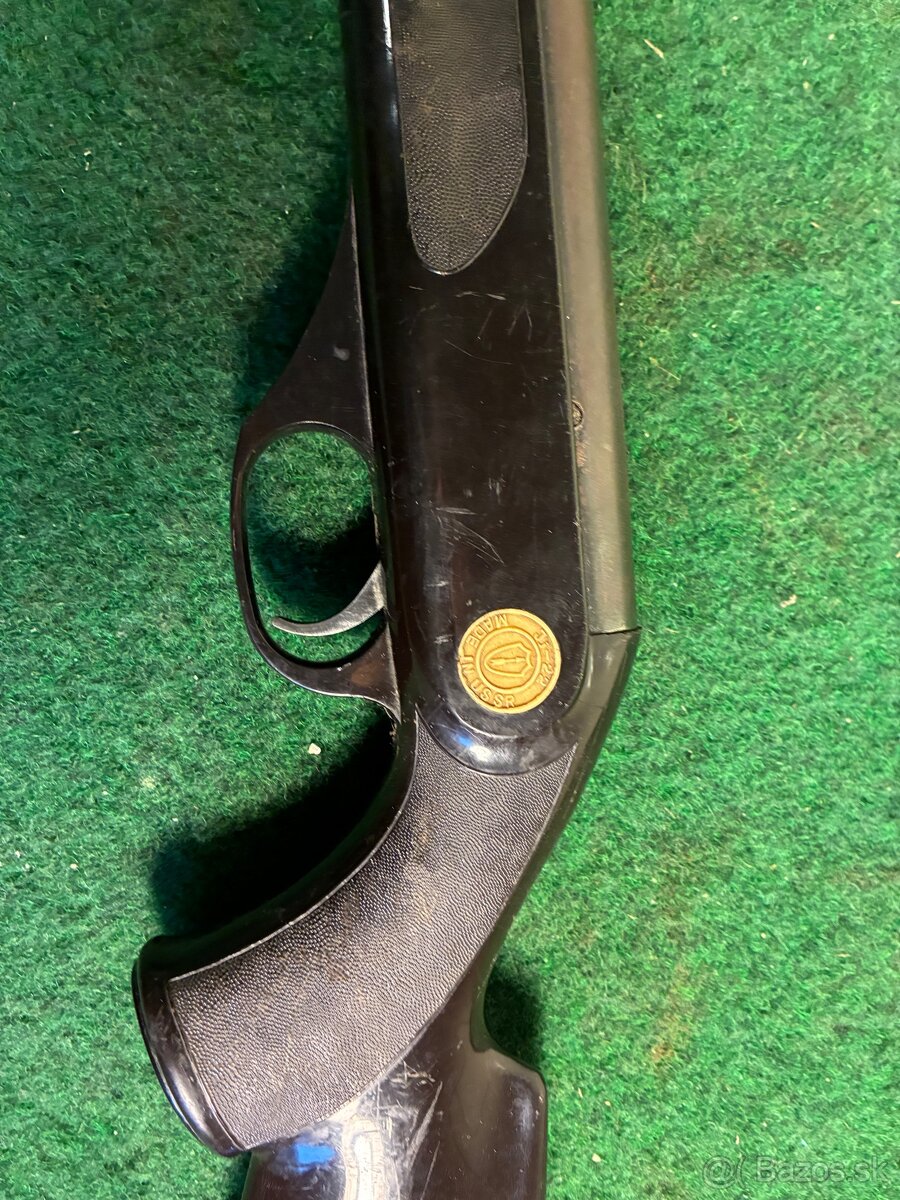 Ruská Vzduchovka iz - 2