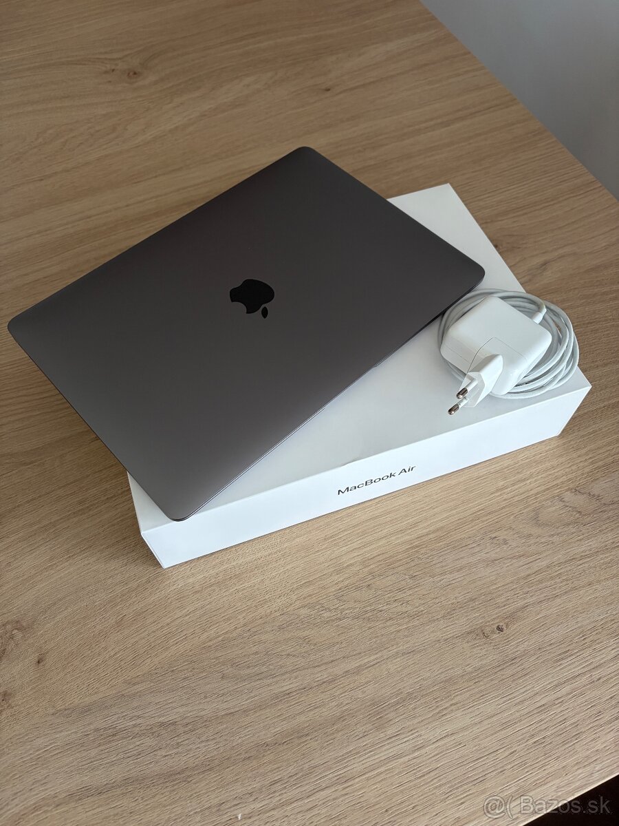 Apple MacBook Air M1 (2020) - 2
