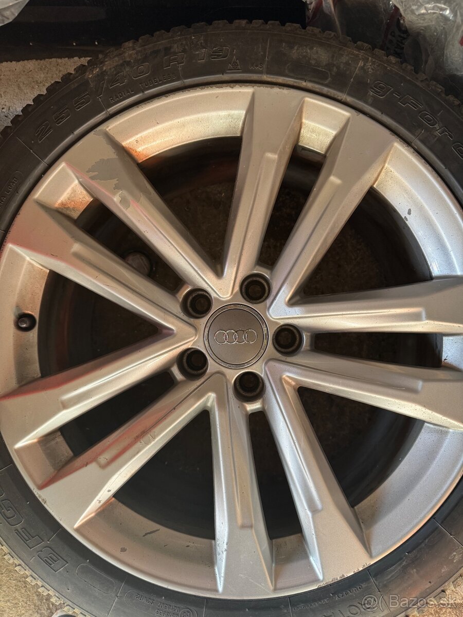Originál R19 Audi 8.5J ET 45 - 2