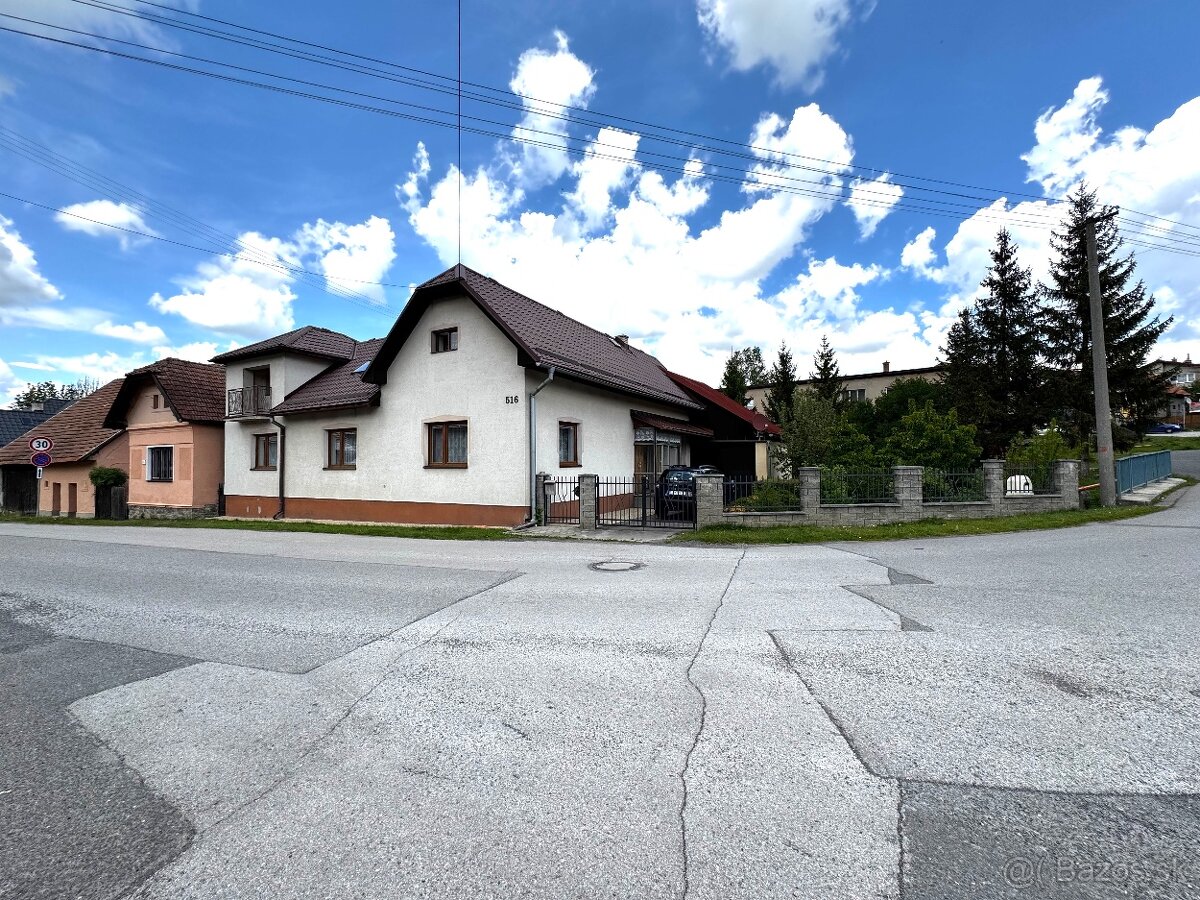 Rodinný dom po čiastočnej rekonštrukcii – VAŽEC - 2