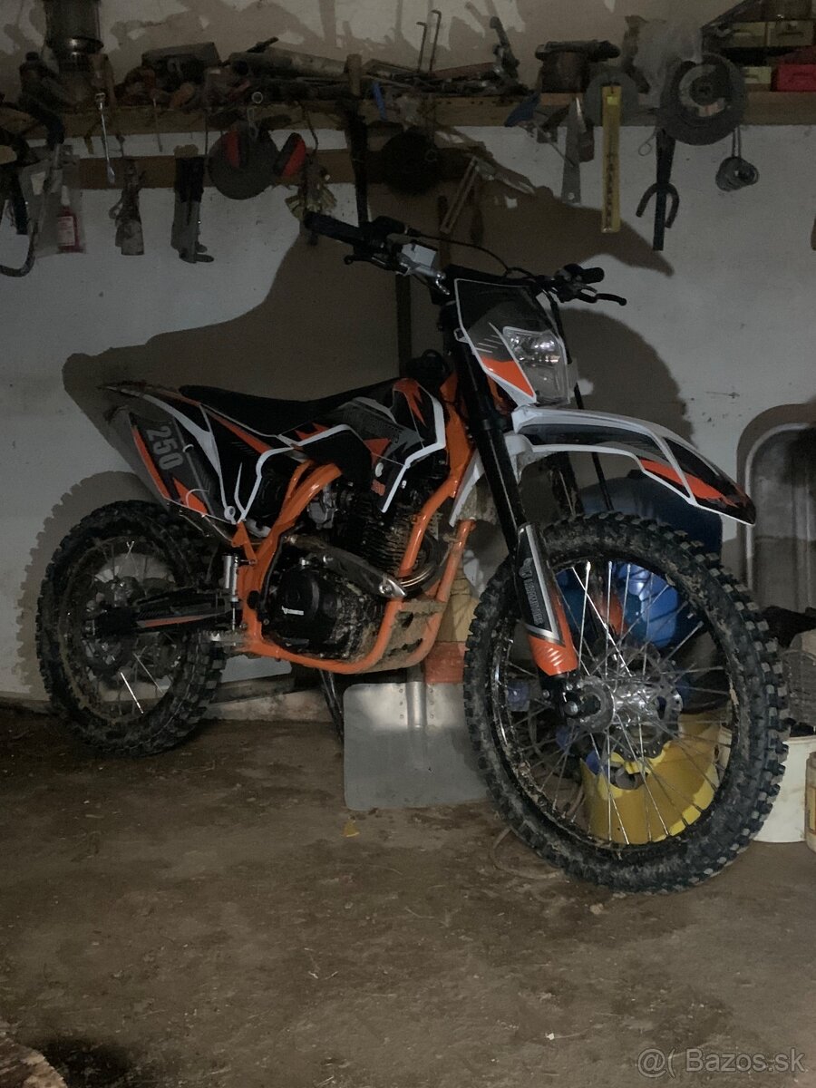 Dobrý deň , mám na predaj pitbike leramotors killer 250