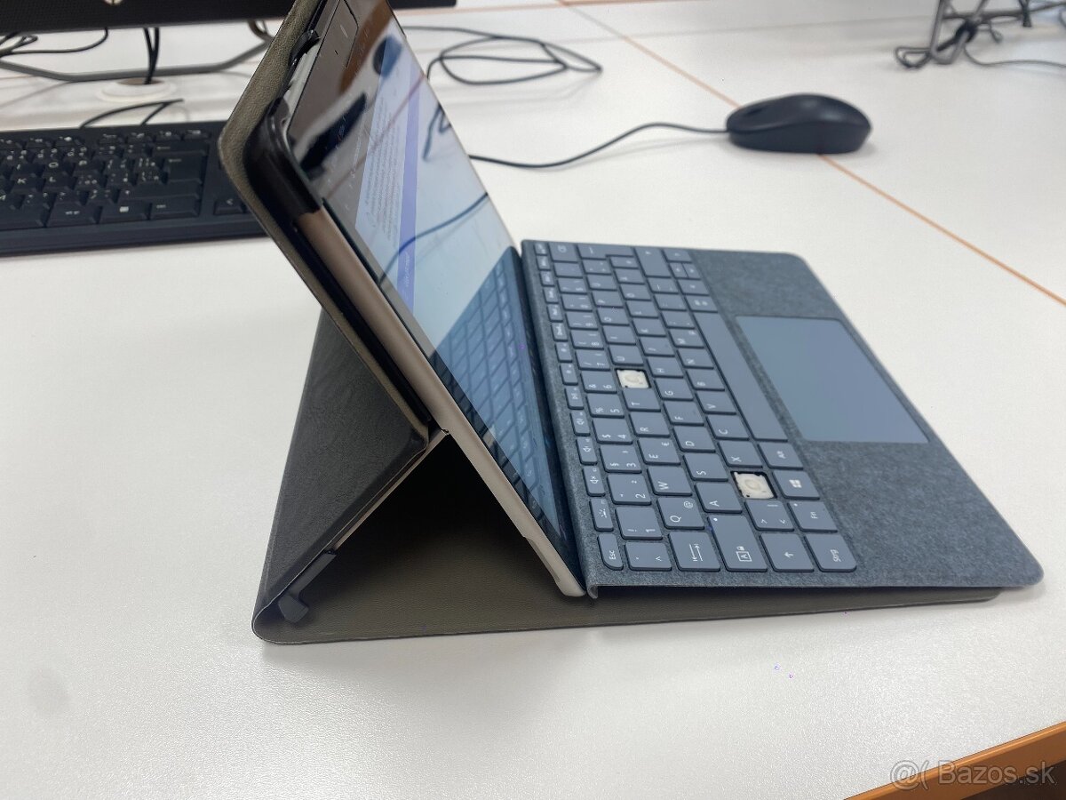 Surface GO 4, 8GB, 128GB, Skoro nový, Tablet, notebook - 2