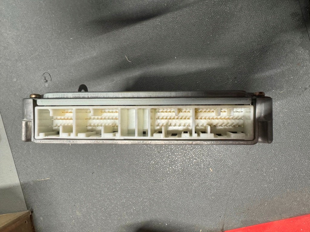 toyota RAW4 89661-42780 - 2