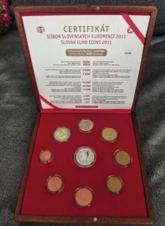 Sada obehových euromincí Slovensko 2011 Proof-like Hokej - 2