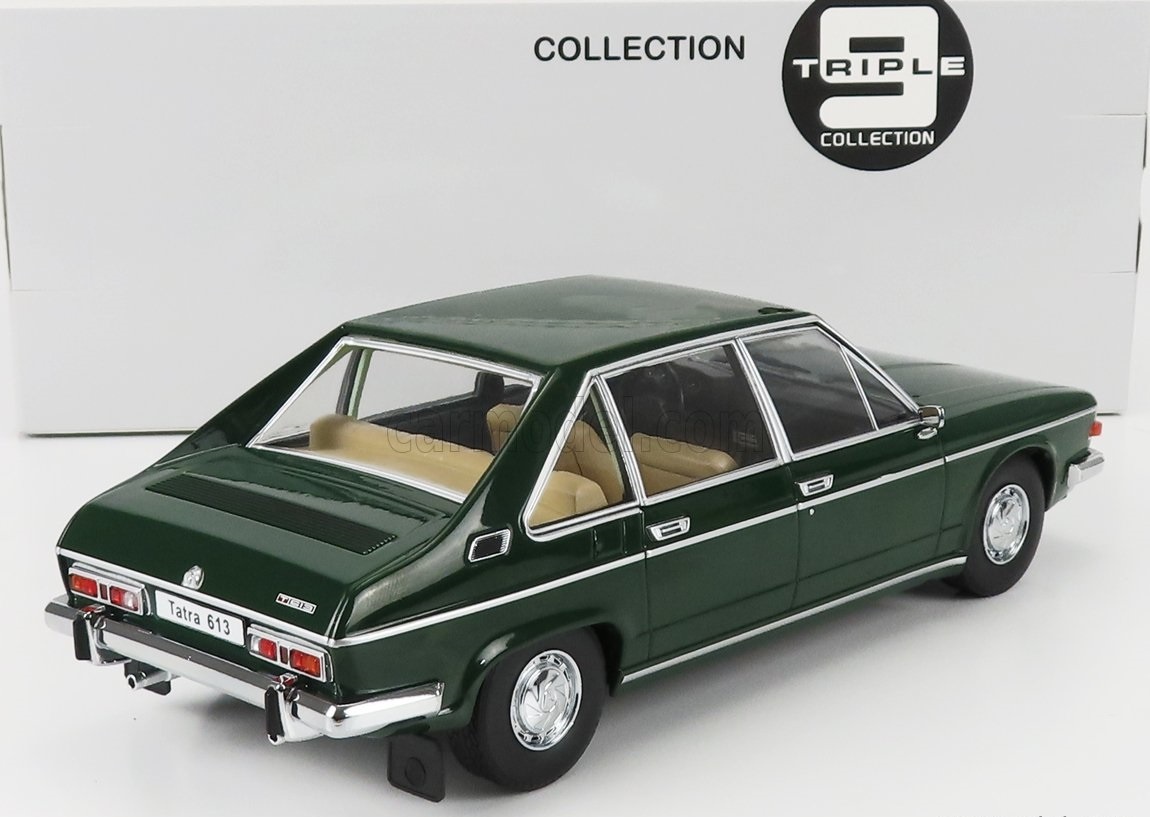 Tatra 613 (1979) Green - 1:18 Triple9 - 2