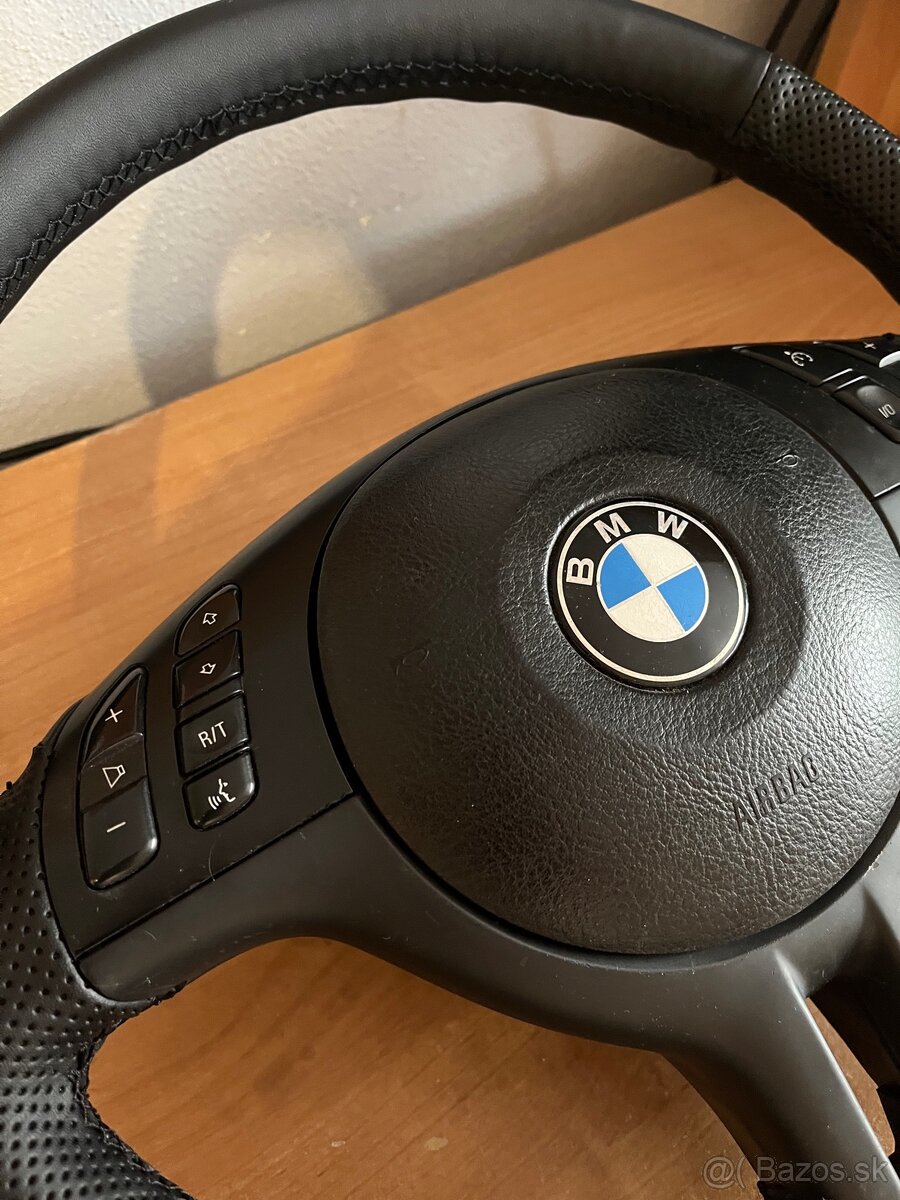 BMW volant 3-ramený - 2