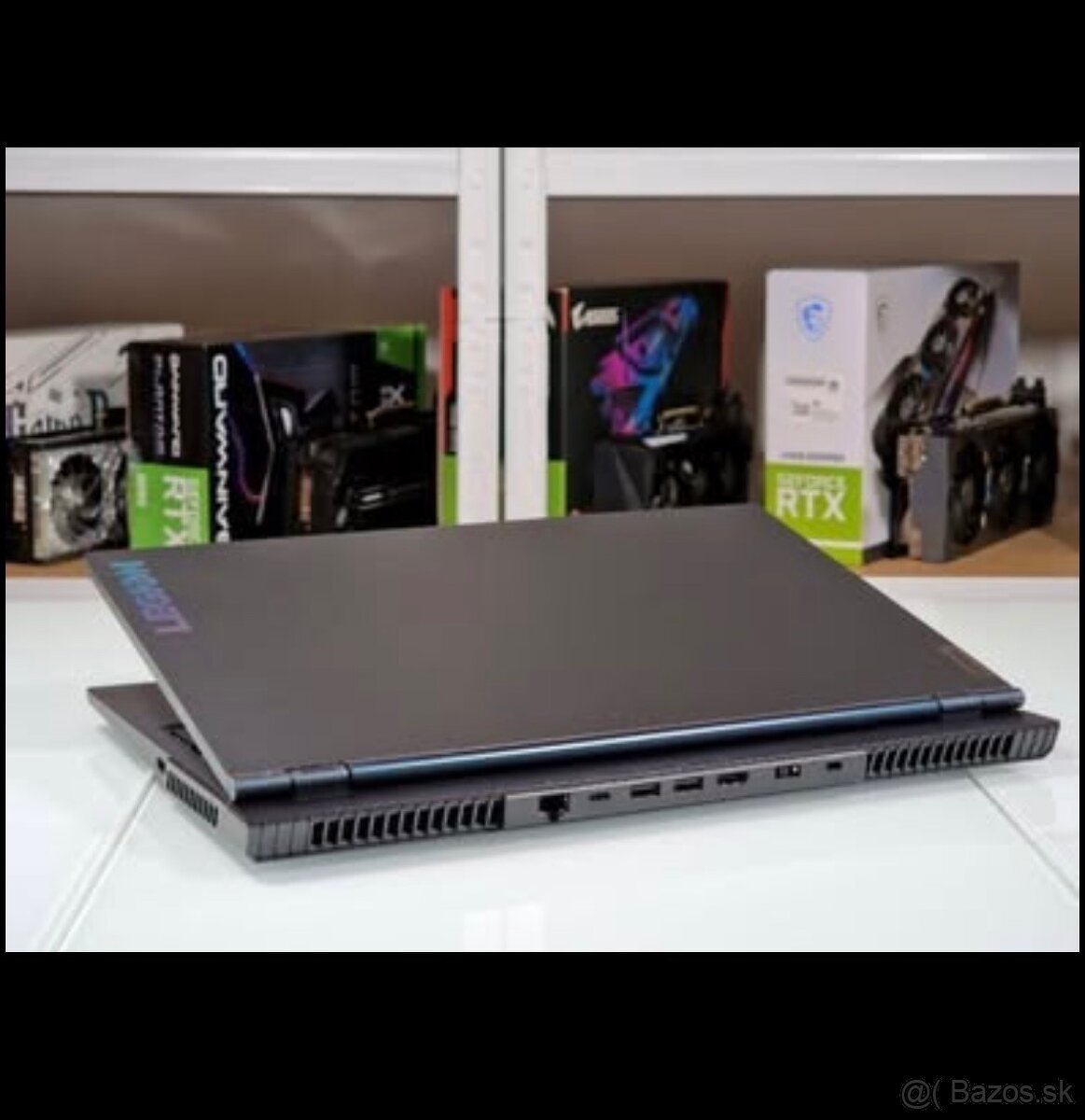 Predám výkonný herný notebook Lenovo - 2