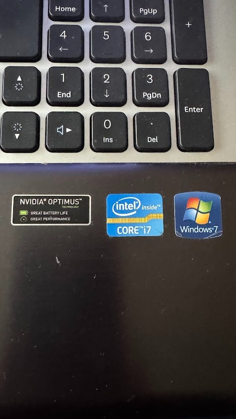 Predám NTB Samsung RF511 - 2