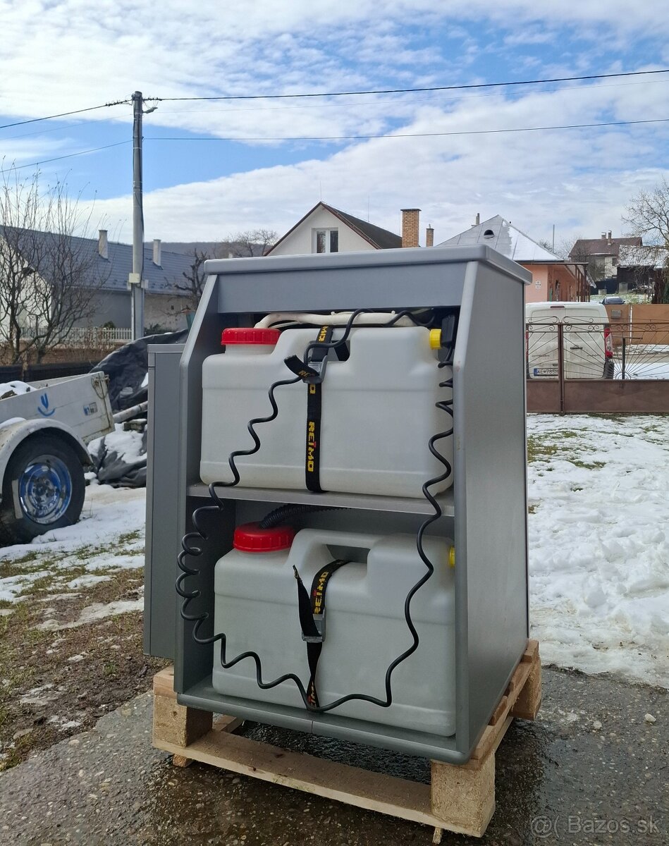 Kempingová mini kuchinka do auta - 2