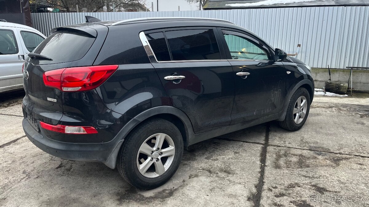 Kia Sportage 1,7 crdi 85kw 2015 facelift - 2