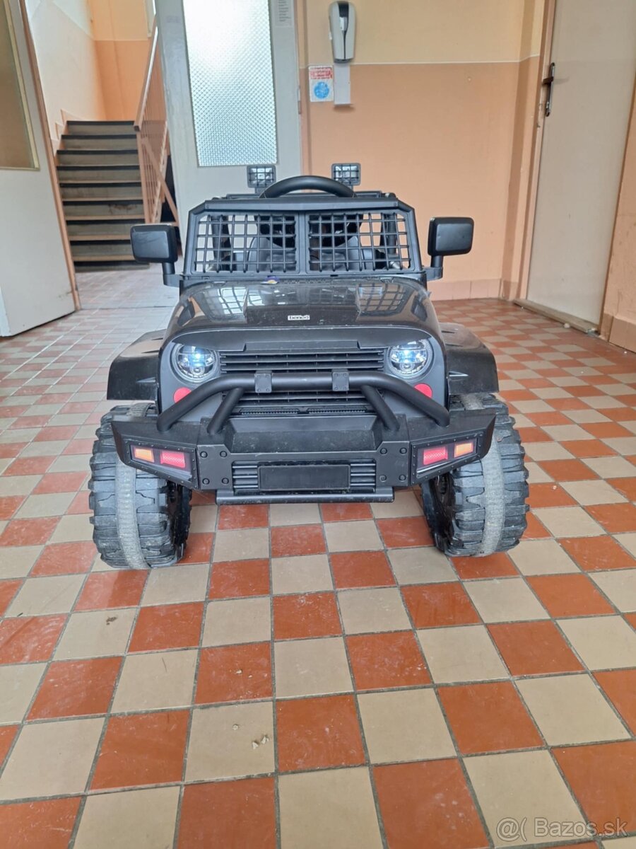 Detské elektrické auto - 2