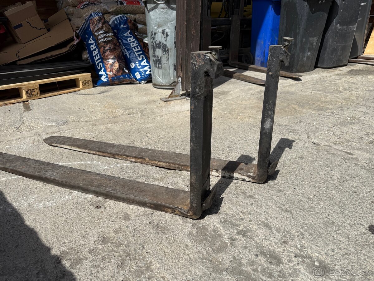 Nosné vidlice 1900 kg, 1200 mm - 2