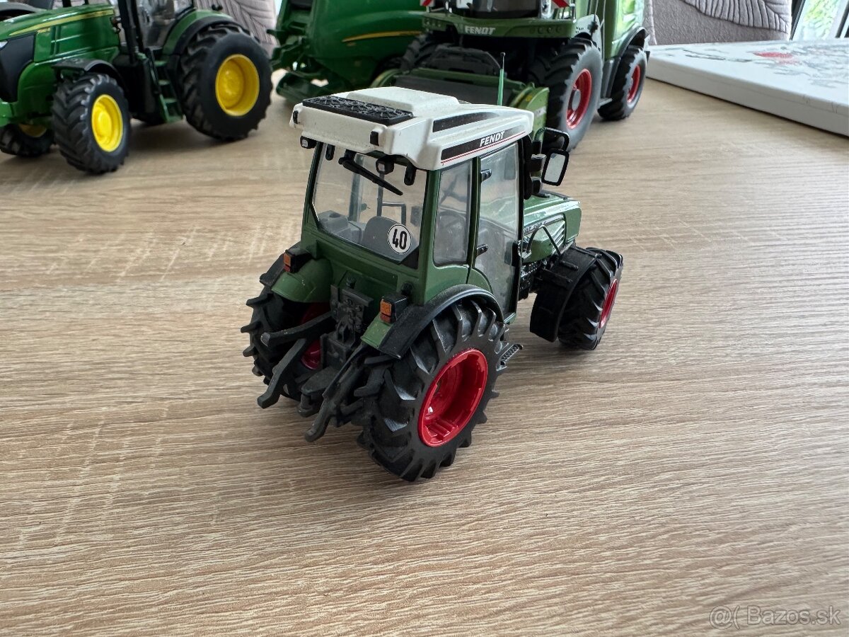 Universal Hobbies Fendt 209 F - 2