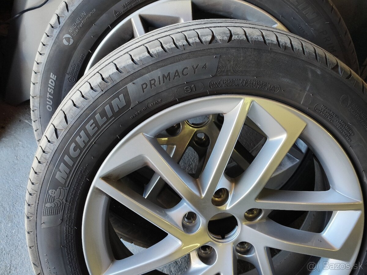 5x112 r17 a 205/55 r17 - 2
