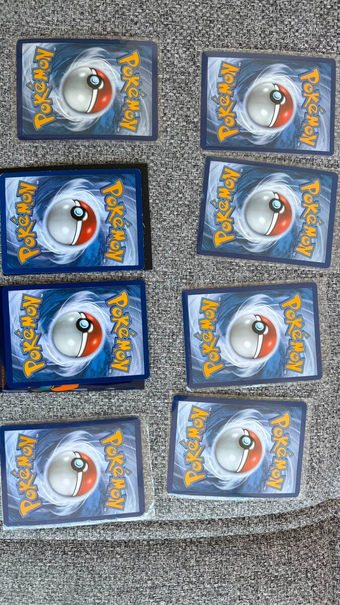 Pokemon karty - 2