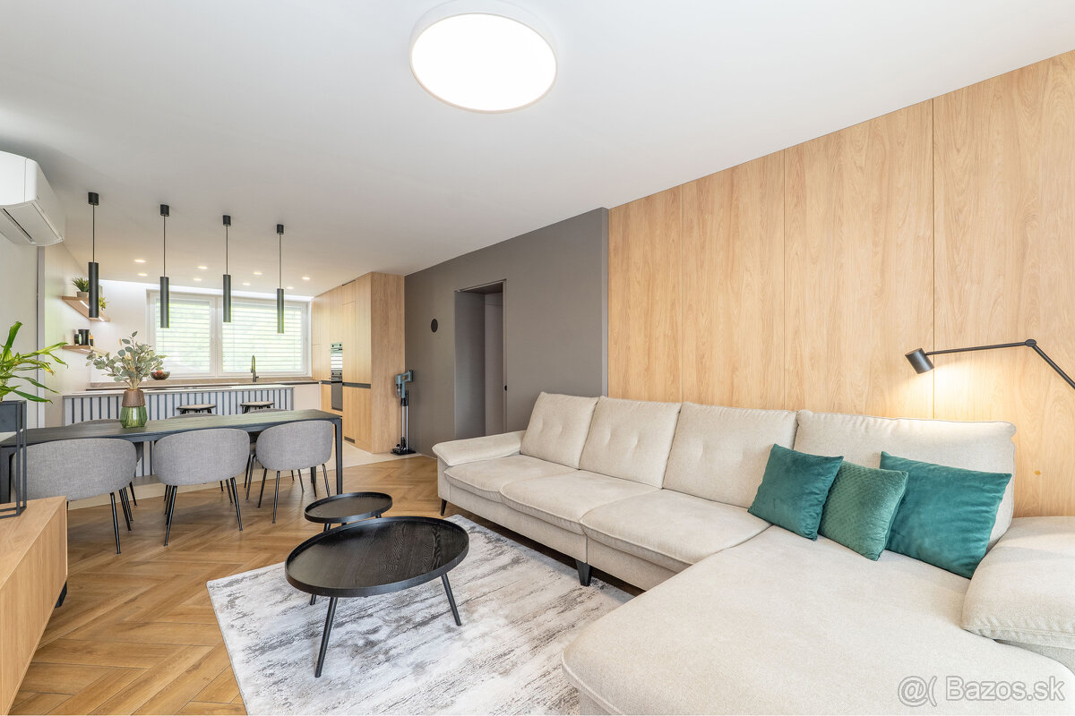 Dizajnový 3-izbový byt kompletne zariadený s garážou - 2