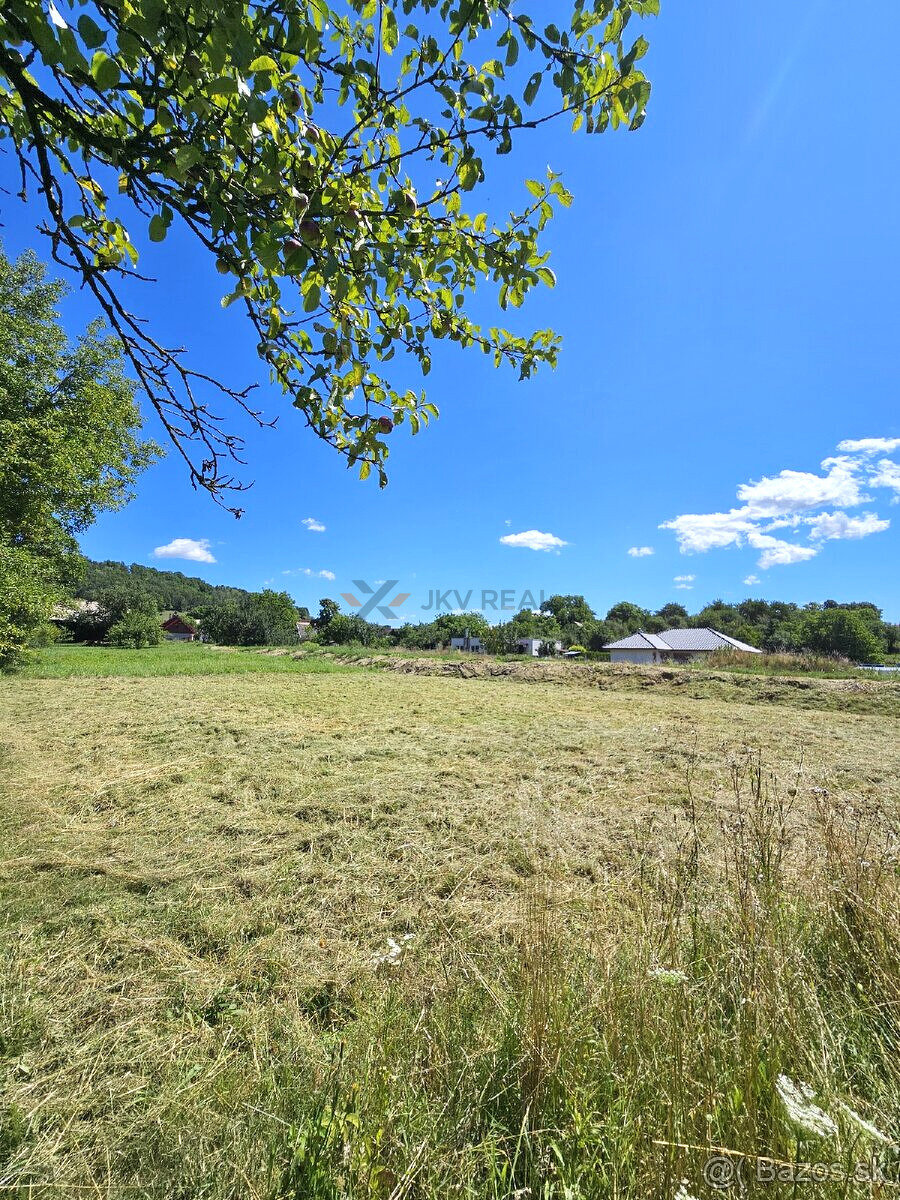 🌟✨ Na predaj: Ideálny stavebný pozemok – Svinia (611 m²) ✨🌟 - 2