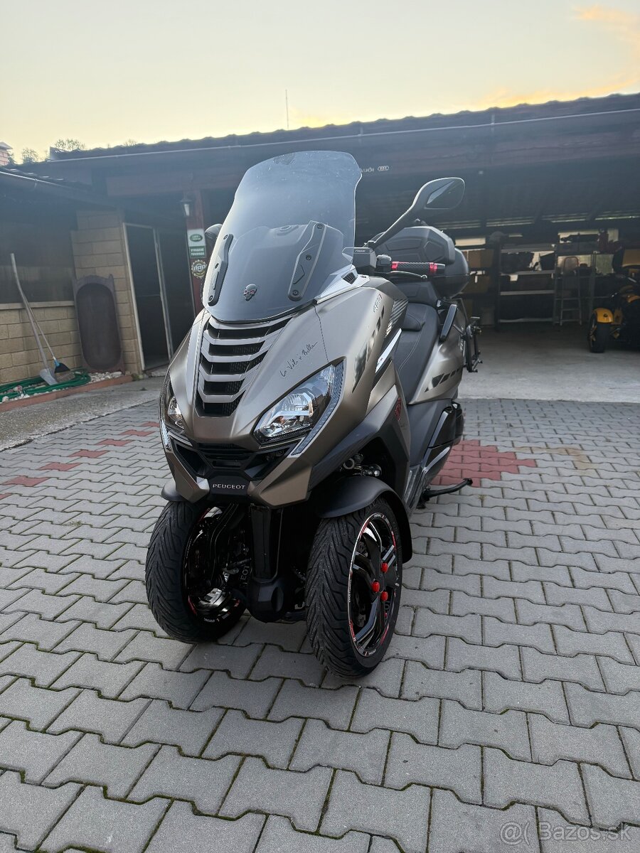 Peugeot METROPOLIS SW 400 - 2