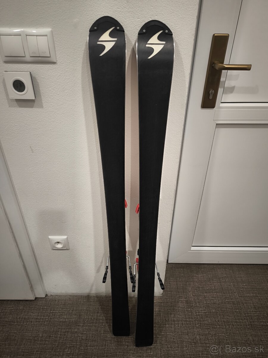 Predám lyže 130 - 2