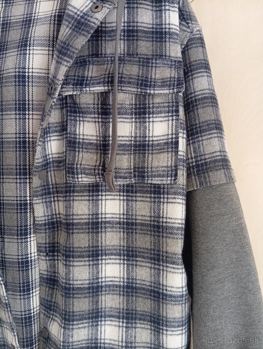 Teplá košeľa s kapucňou - 2