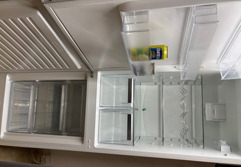 Predám kombinovanú chladničku - 2