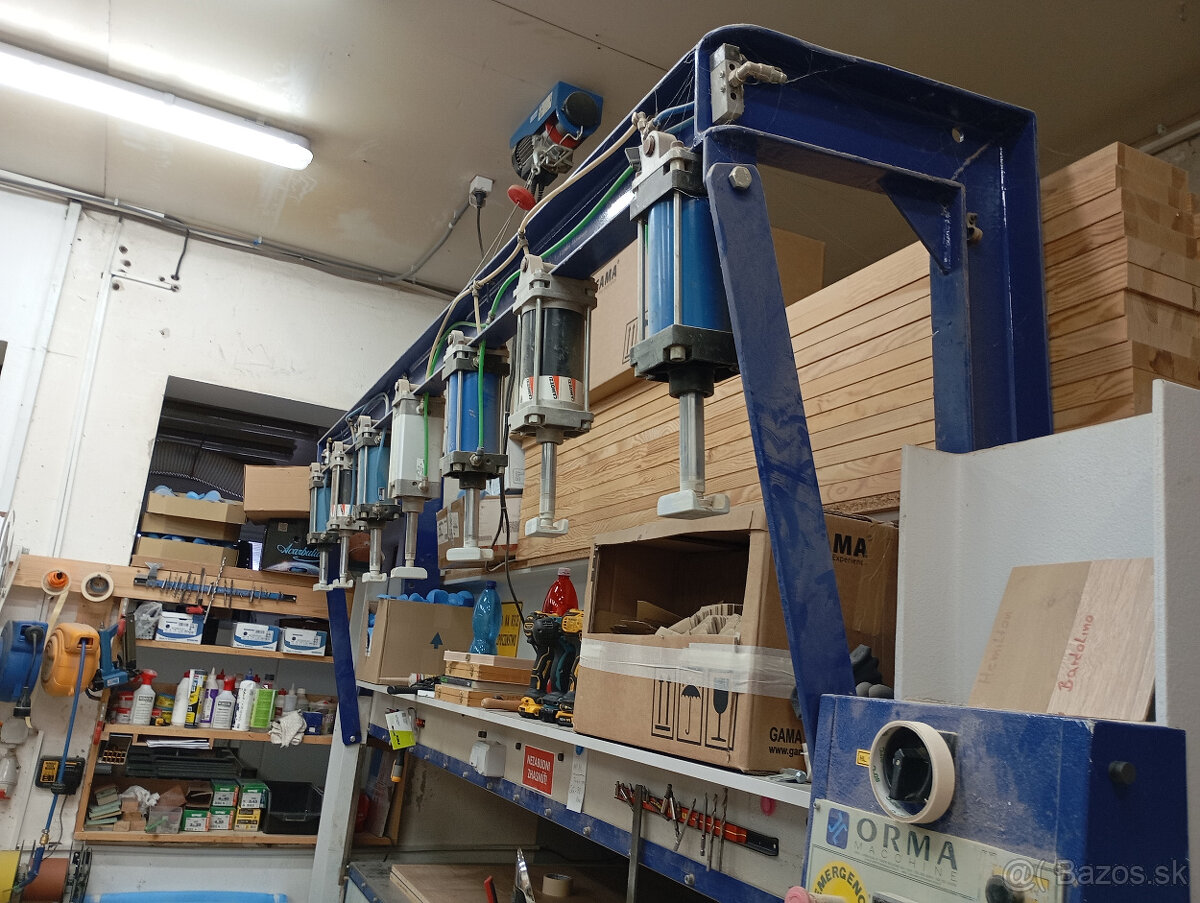 Bočny prítlak k lisu - 2