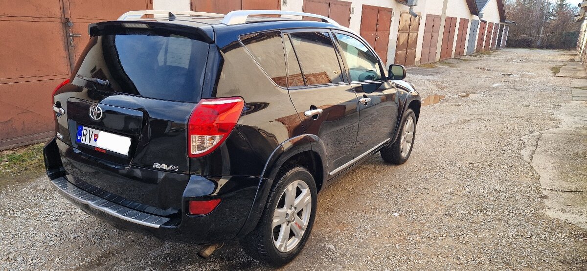 Toyota Rav4 - 2