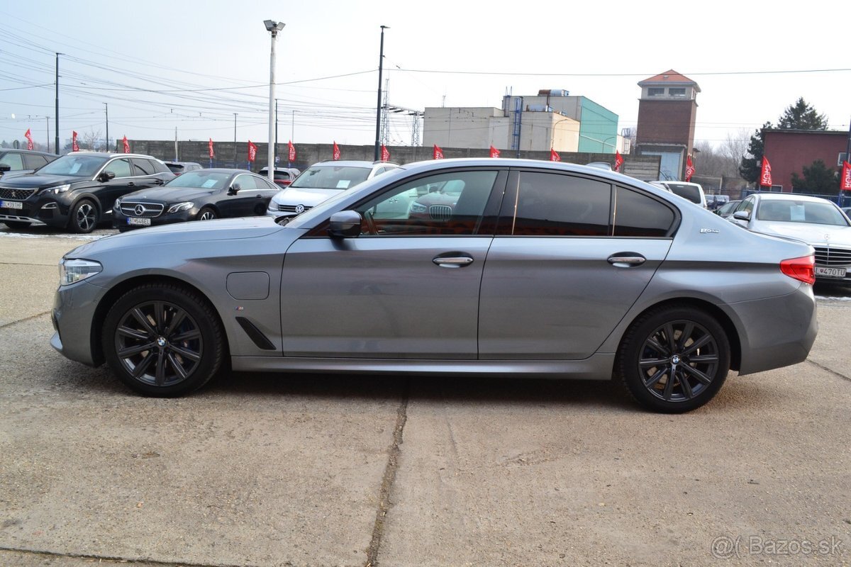 BMW Rad 5 530e Performace M-Paket - 2