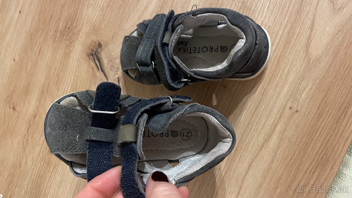 Sandále aj do vnútra v 21 Protetika - 2