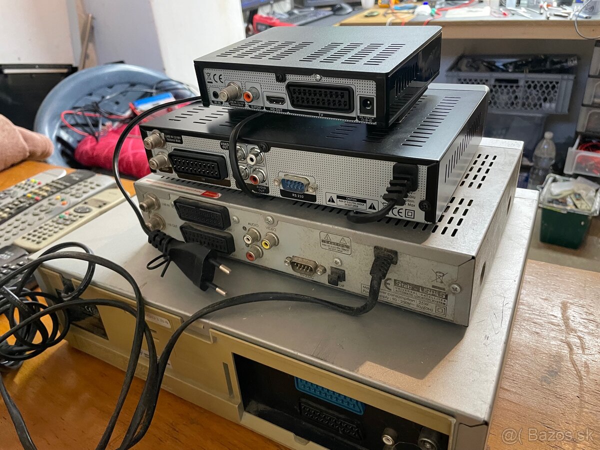 Balík satelitných prijímačov a videorekordérov - 2