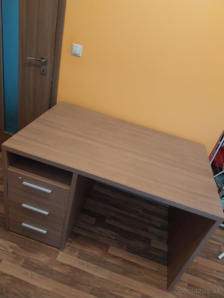 Predam pisaci stôl 125x80x76 - 2