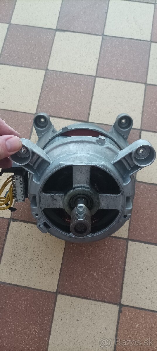 Motor SOLE z práčky AEG - 2