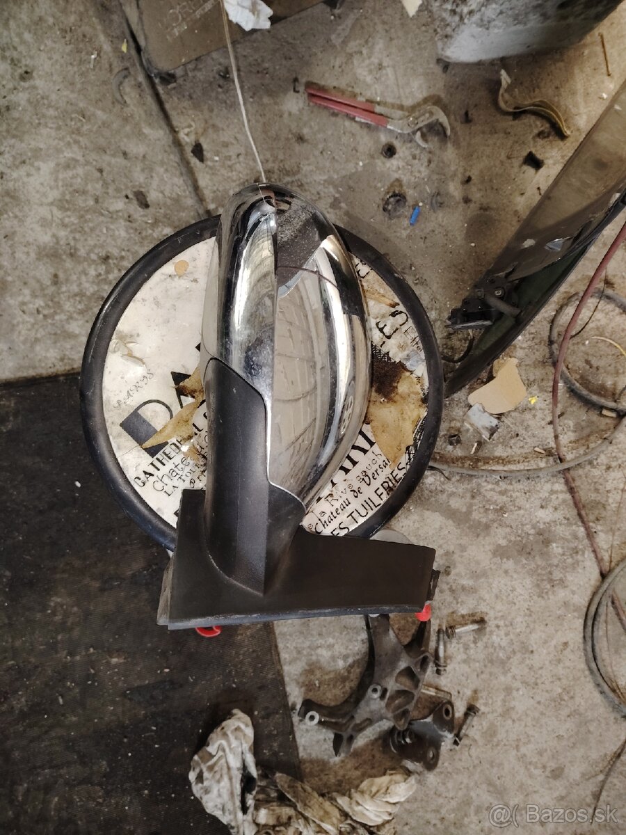 Seat Altea pravý spetak - 2
