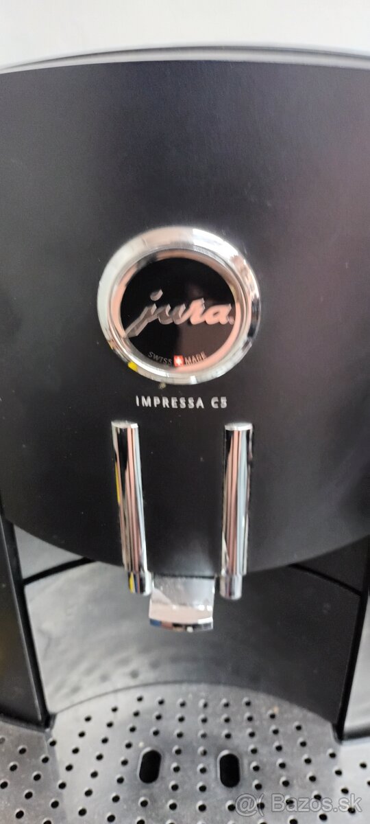 predam kavovar jura c5 - 2