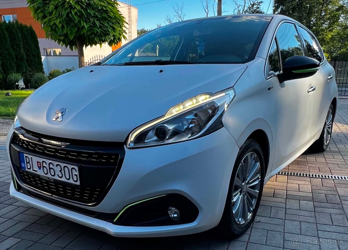 Peugeot 208 Style - 2