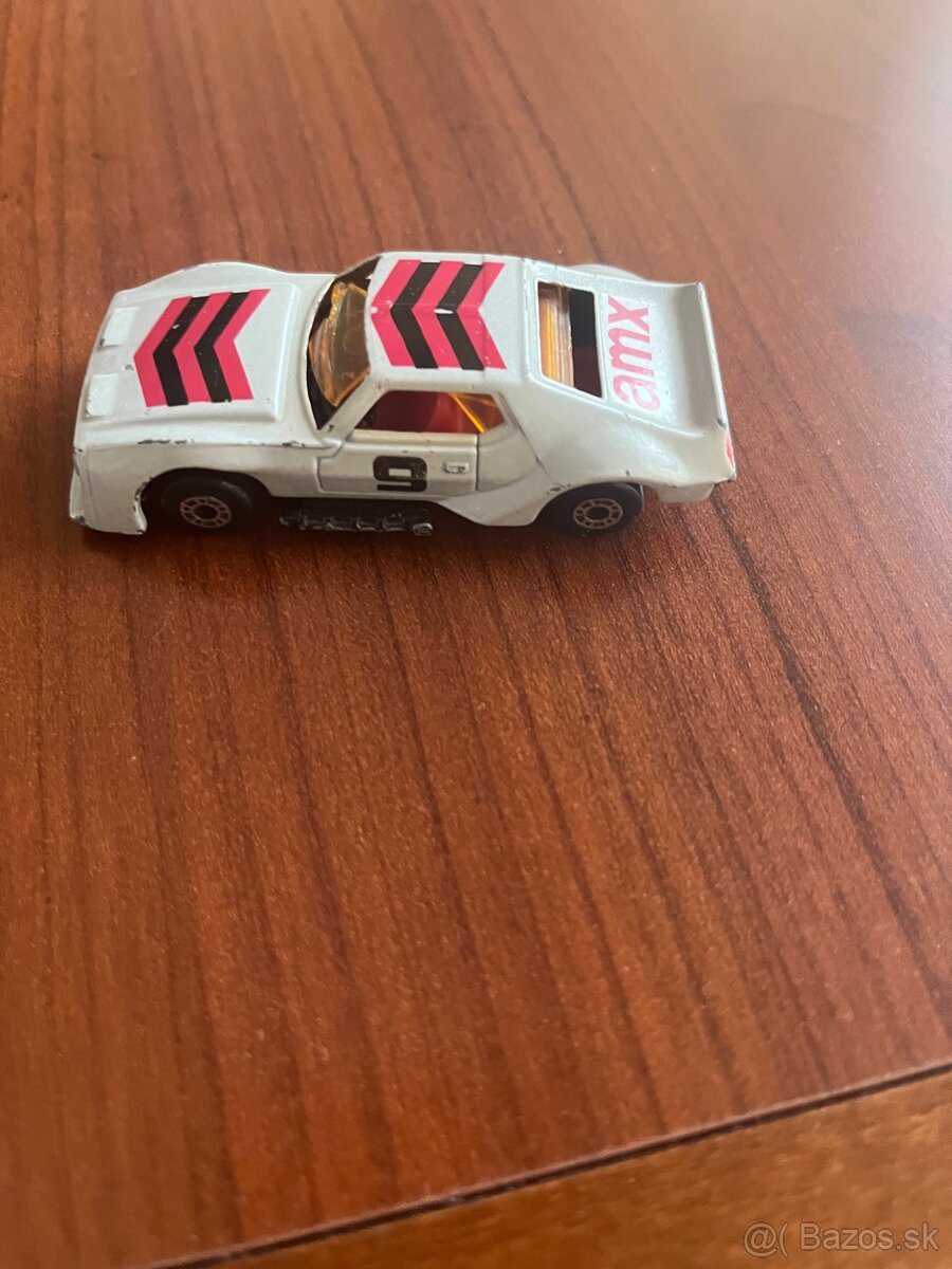 Anglicak auticko AMX - 2