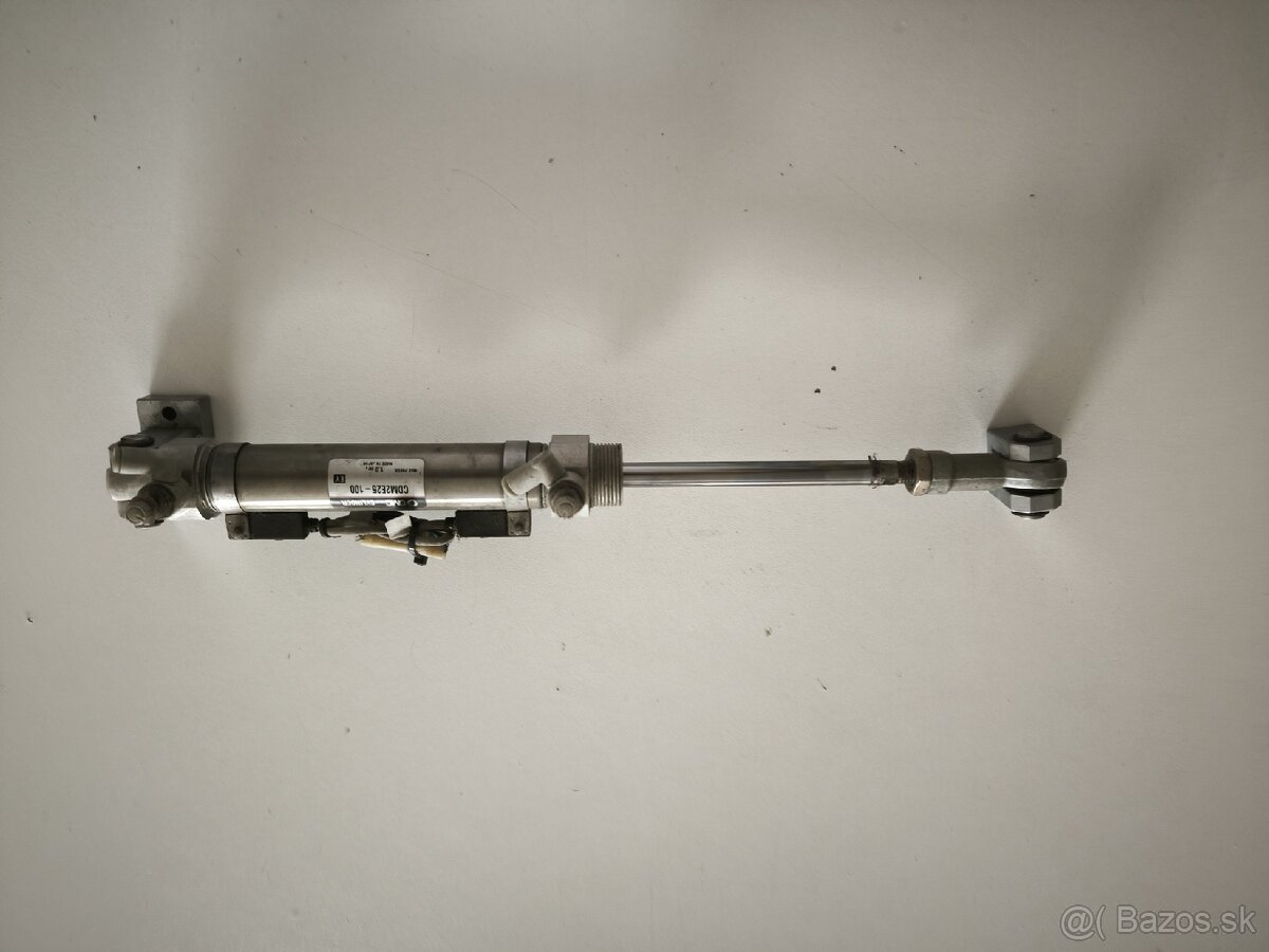 Pneumatický valec SMC CDM2E25-100 + snímače a príslušenstvo - 2
