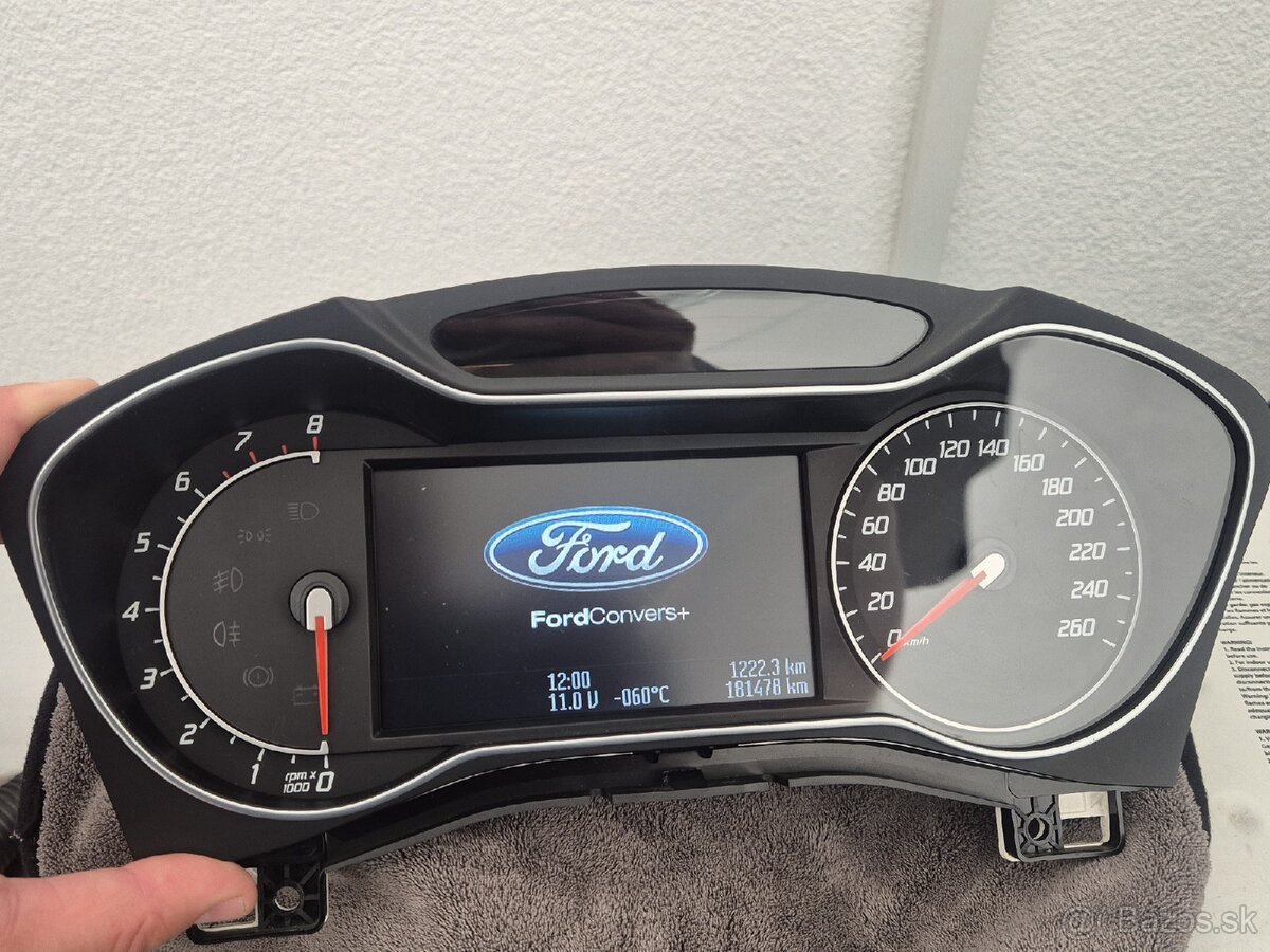 Predám Budíky Ford Converse benzínove + FL - 2