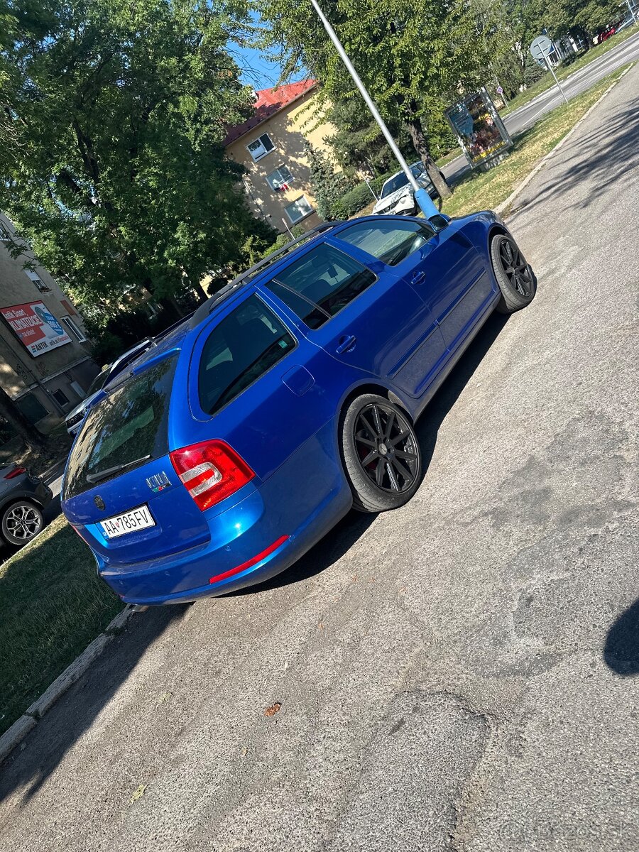 Škoda octavia 2 RS - 2