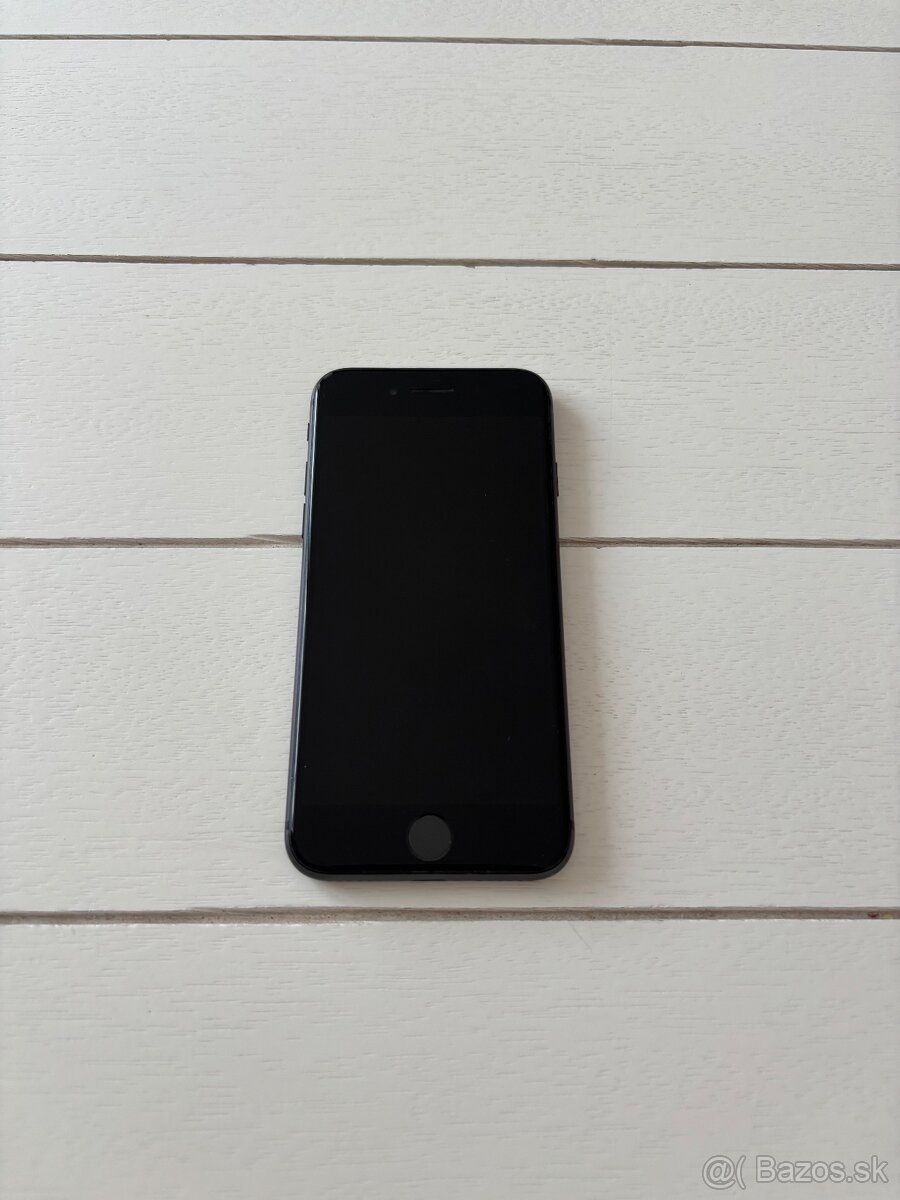 Apple Iphone 8 - 2