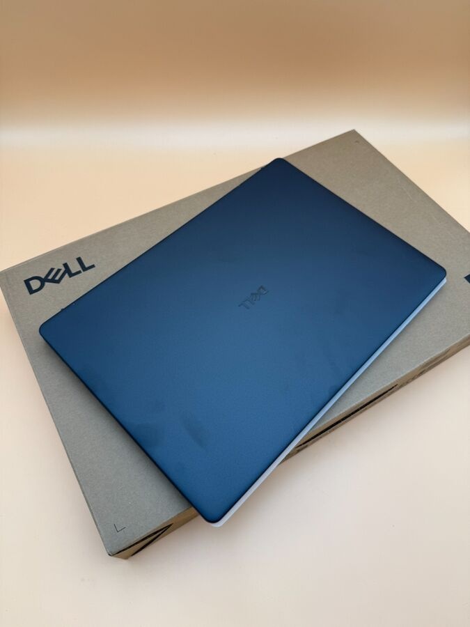 Notebook Dell 16 / Core 7 150U / 16GB RAM / 1TB SSD - 2