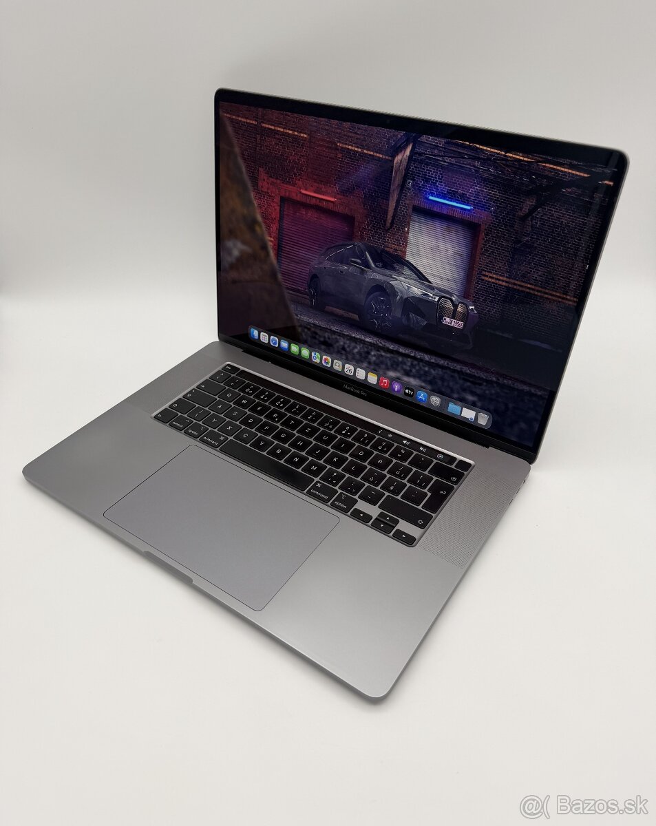 MacBook Pro 16" 2019 CTO i9 / 32GB / 1TB + ZÁRUKA - 2