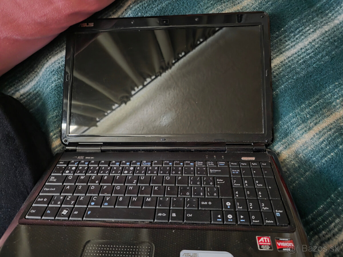 Notebook ASUS X5DAB - 2