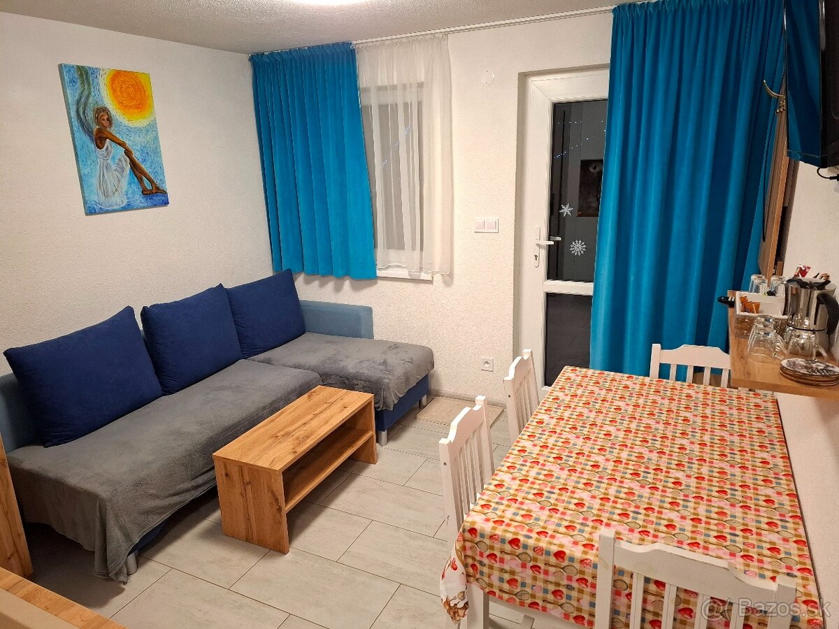 Ubytovanie Banská Bystrica pre 8 osôb - 2