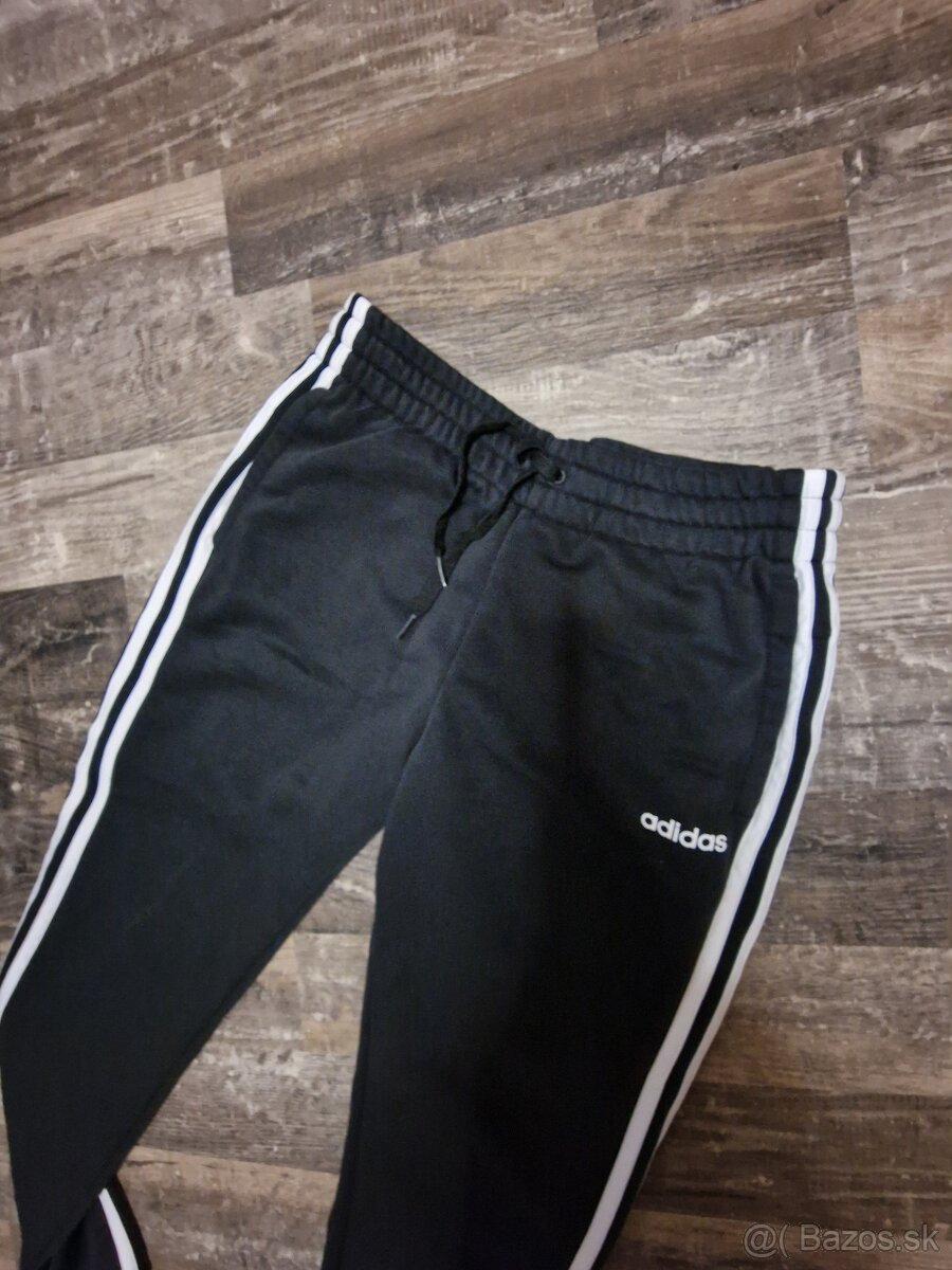 Adidas teplaky S veľkosť - 2