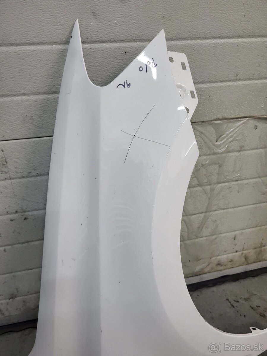 Volkswagen polo 6r pravy blatnik - 2